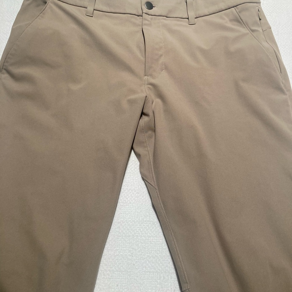 lululemon khakis